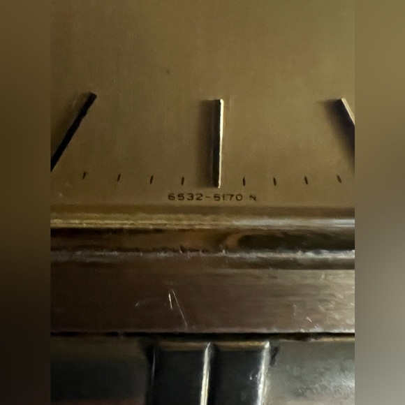 Seiko Vintage Watch Gold Tone Stretch Bracelet and Octagonal Dial Date Window - Picture 7 of 13